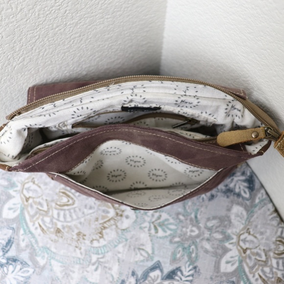 🆕Myra Bag Canvas Messenger Bag Cowhide Purse - Picture 8 of 8